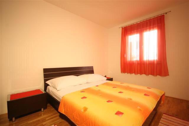 Beverly Apartment