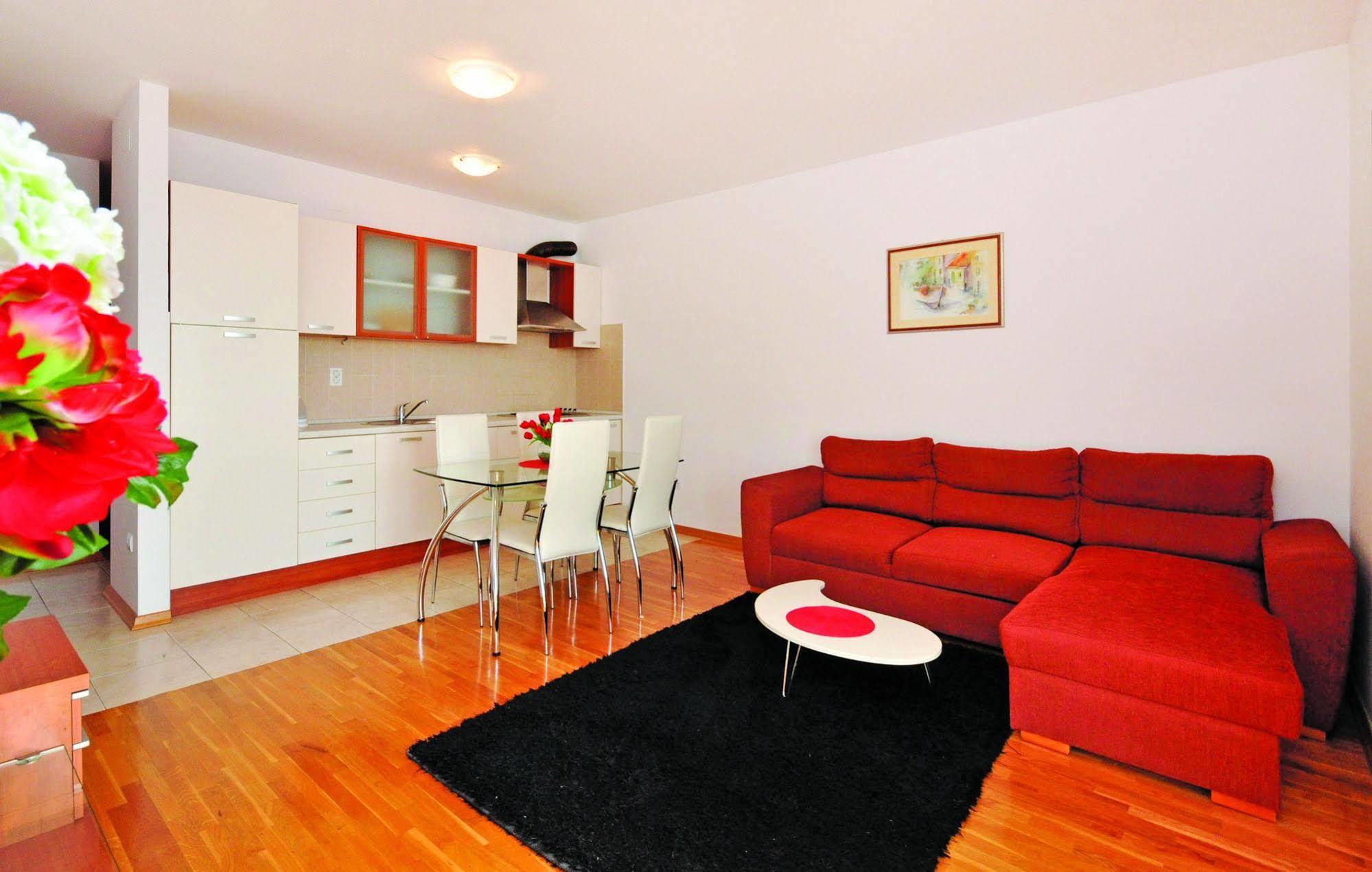 Apartment Beverly