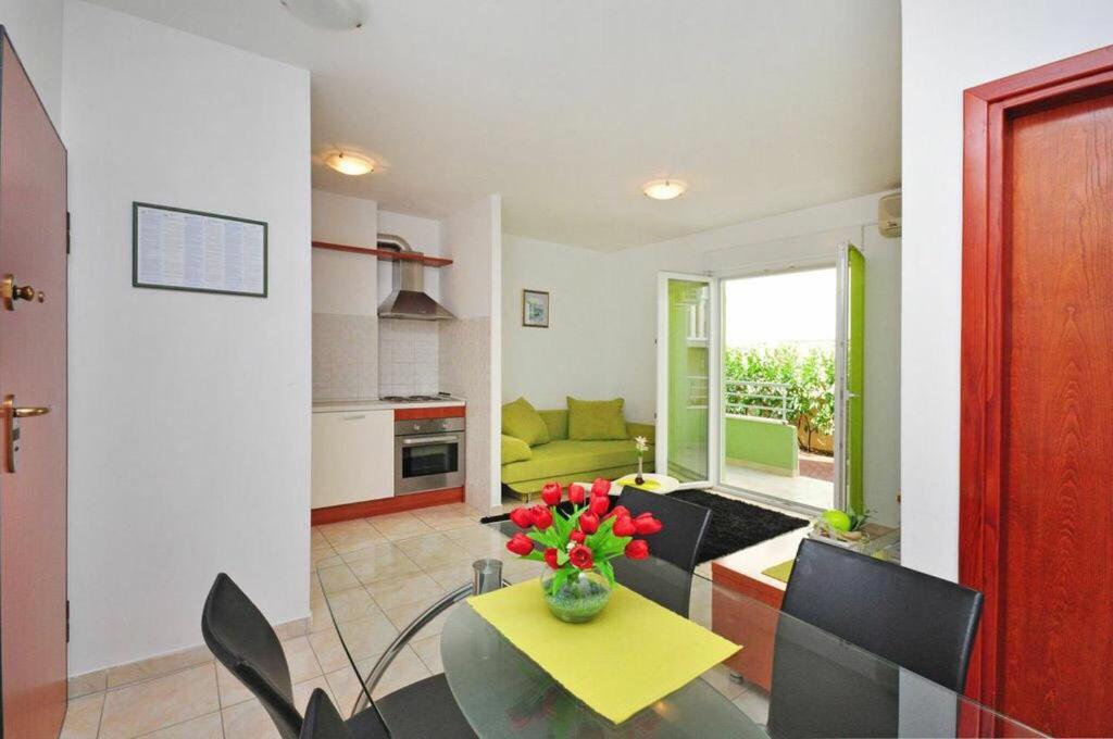 Apartment Beverly Omiš