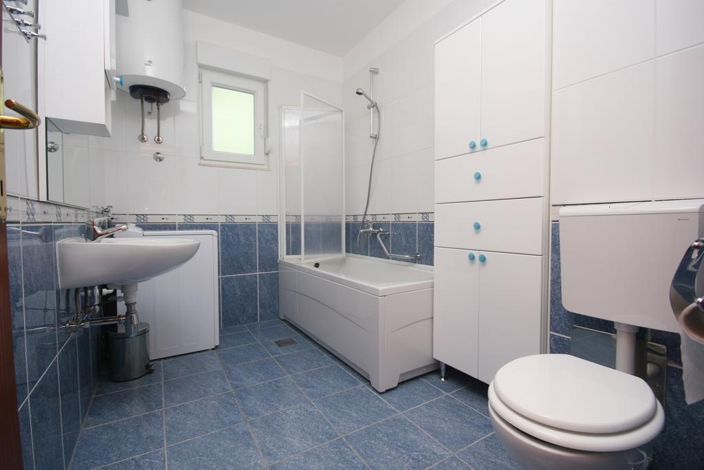 Apartment Beverly Omiš